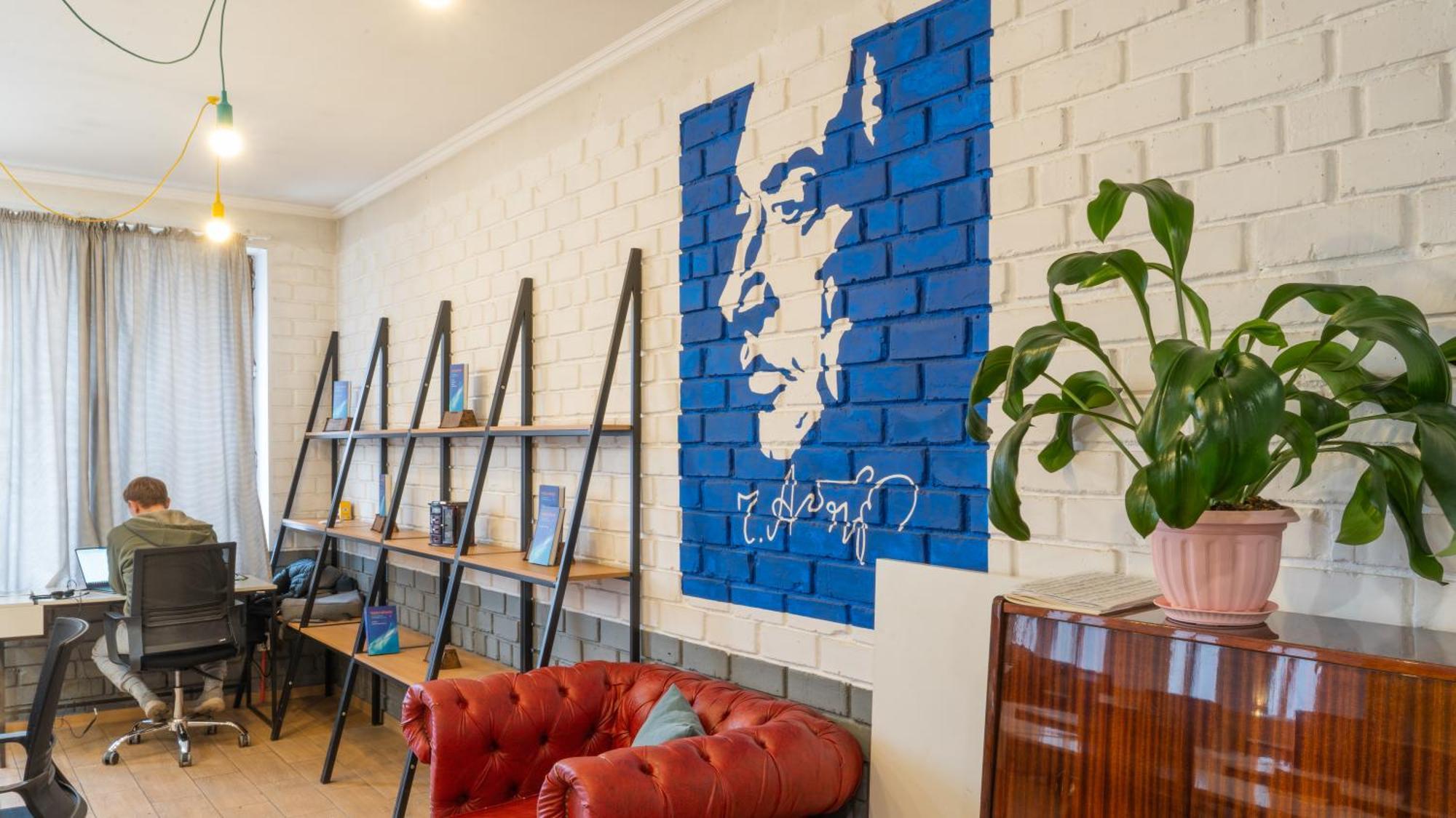 Ololofreelander Hostel&Coworking Bişkek Dış mekan fotoğraf