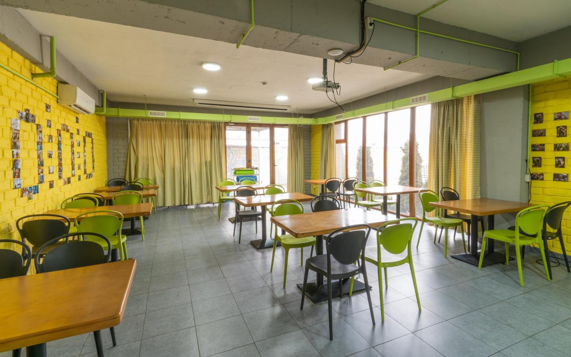 Ololofreelander Hostel&Coworking Bişkek Dış mekan fotoğraf