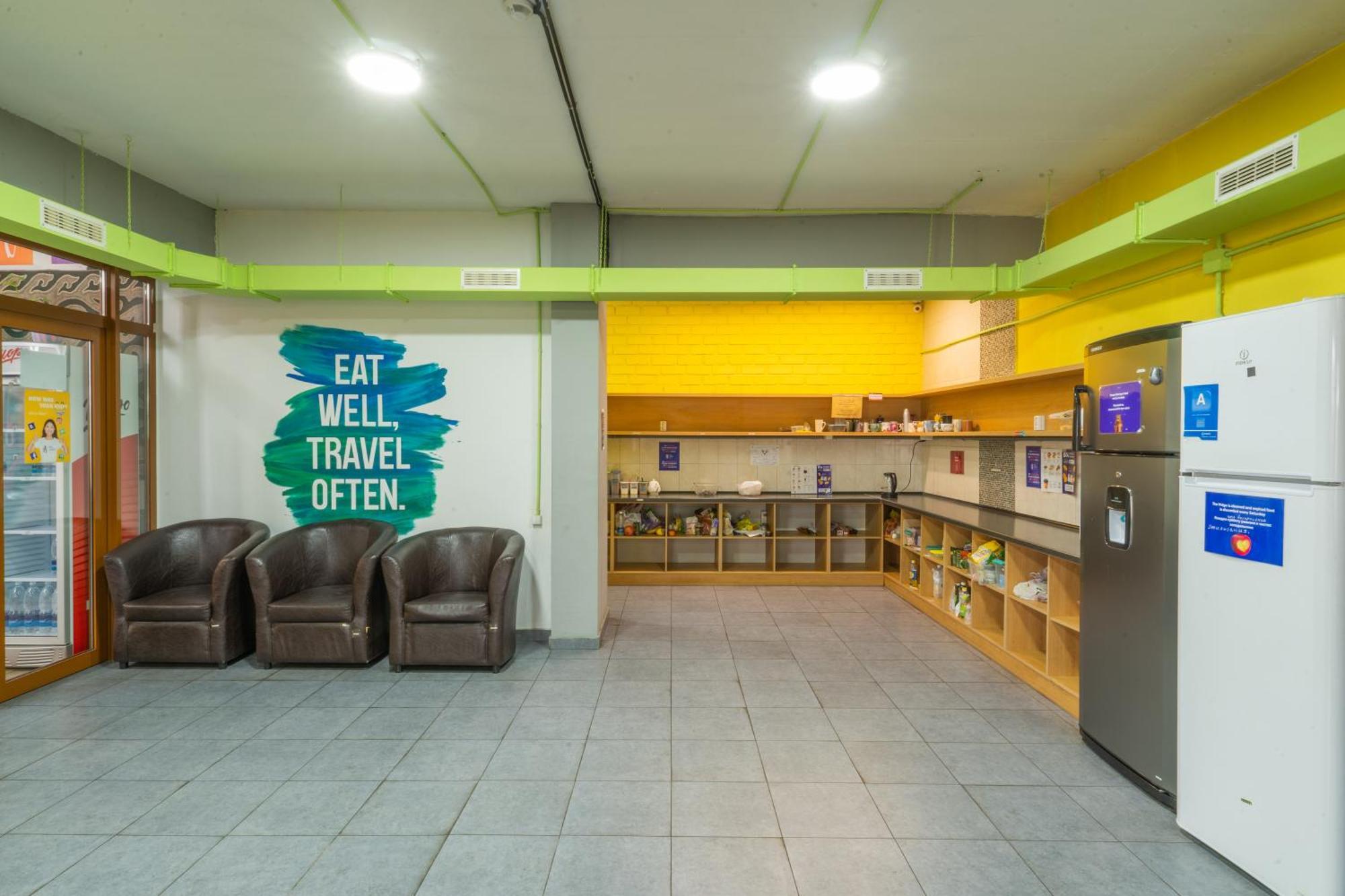 Ololofreelander Hostel&Coworking Bişkek Dış mekan fotoğraf