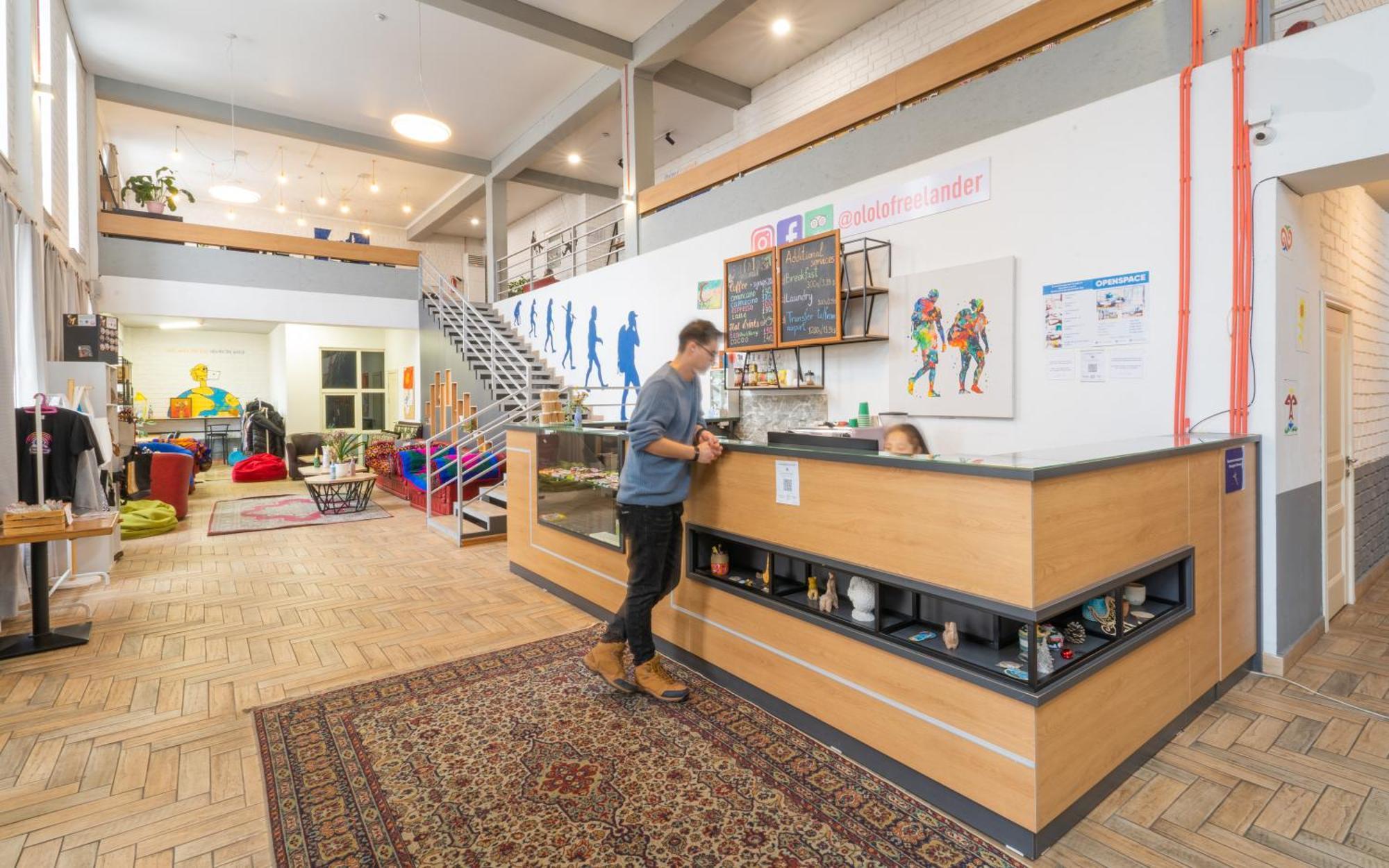 Ololofreelander Hostel&Coworking Bişkek Dış mekan fotoğraf