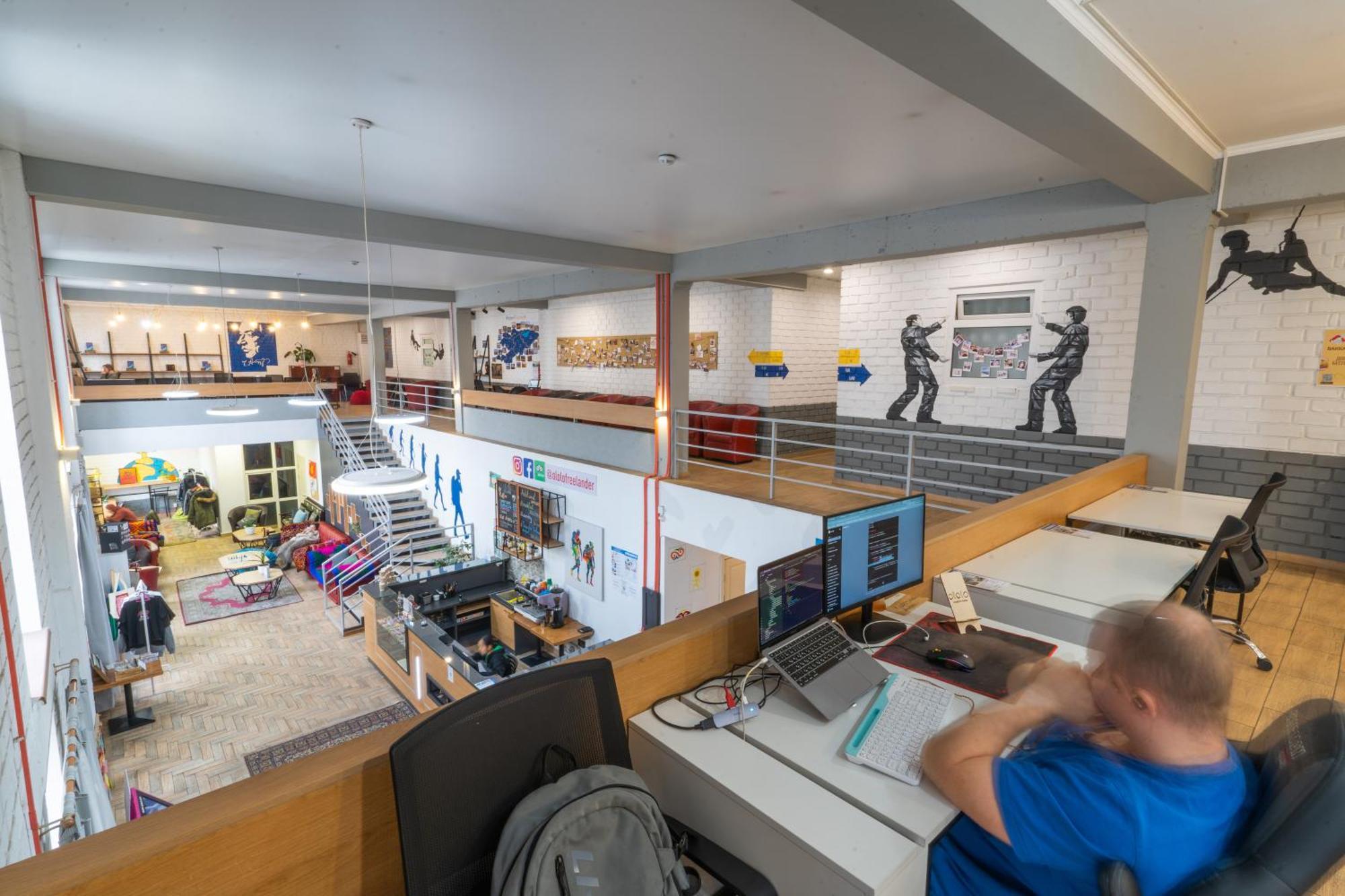 Ololofreelander Hostel&Coworking Bişkek Dış mekan fotoğraf