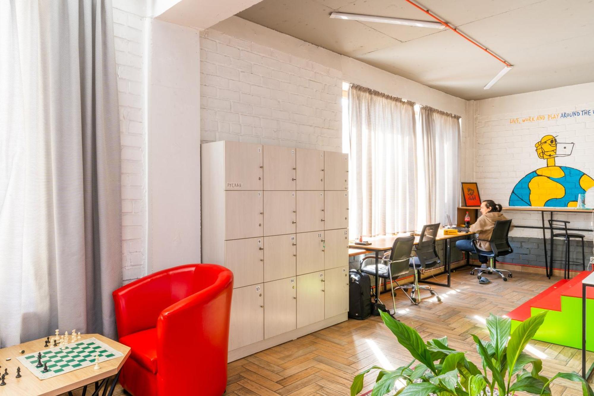 Ololofreelander Hostel&Coworking Bişkek Dış mekan fotoğraf